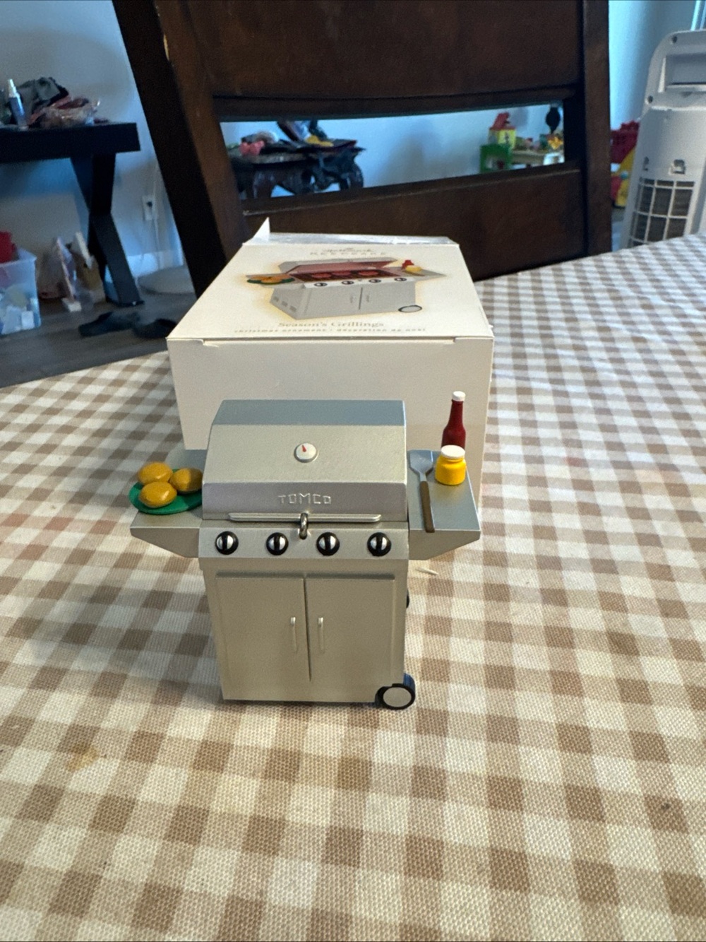 Silver hallmark ornament Grill with Accessories